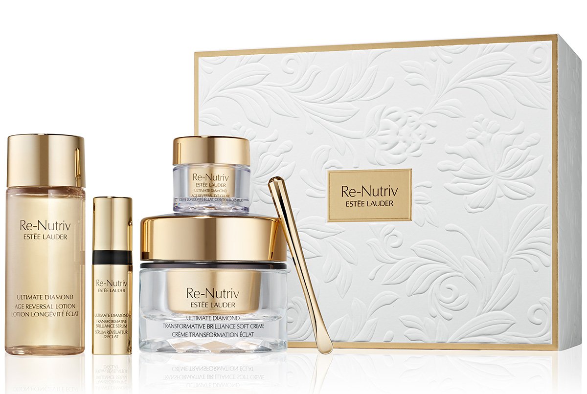 エスティ ローダー×クリスマスコフレ2025】発売日＆予約日は？「メーク