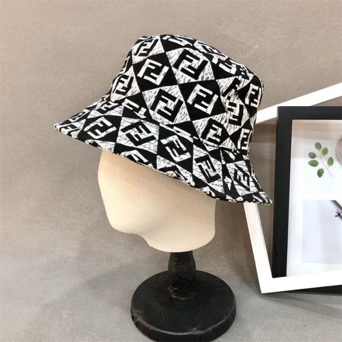 フェンディブランドバケツハットFENDI ファッション定番ロゴ漁師の帽子