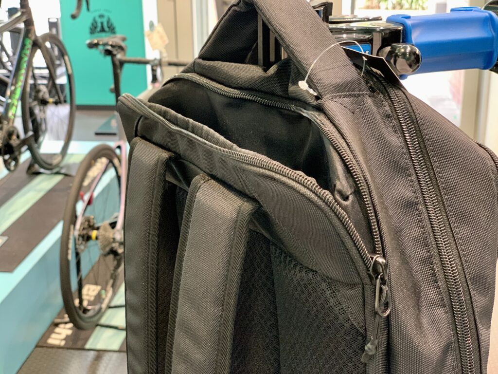 横浜】NEW！ ビアンキから通勤・通学に適したバックパックが登場