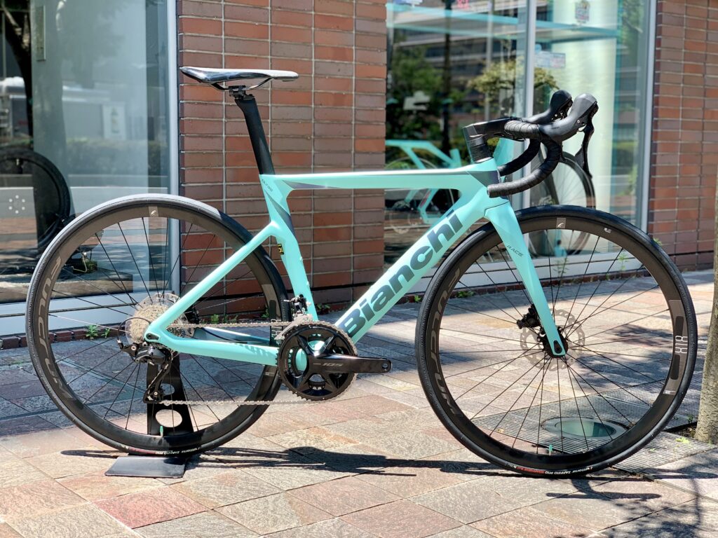 横浜】最新エアロロード「OLTRE RACE」入荷しております！ - BIANCHI-STORE