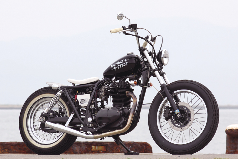 KAWASAKI 250TR フロントホイール タイヤ付き 19インチ KAWASAKI 250TR