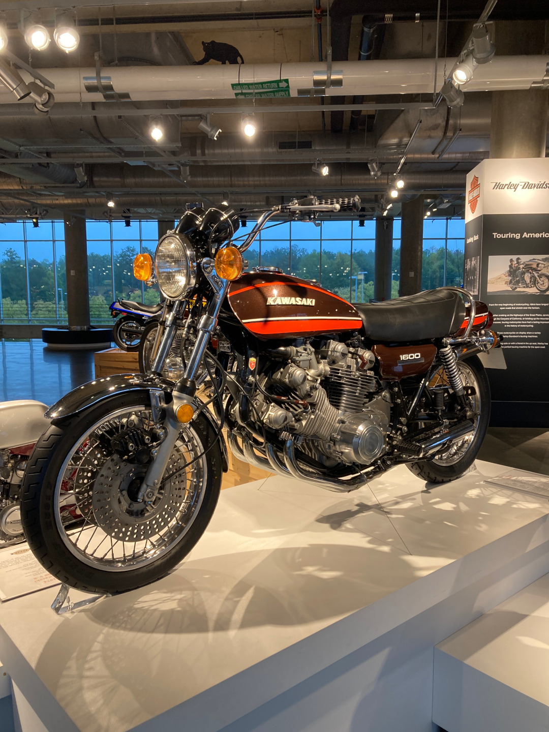 The Z1600: 1600cc Kawasaki V8 Motorcycle – BikeBound