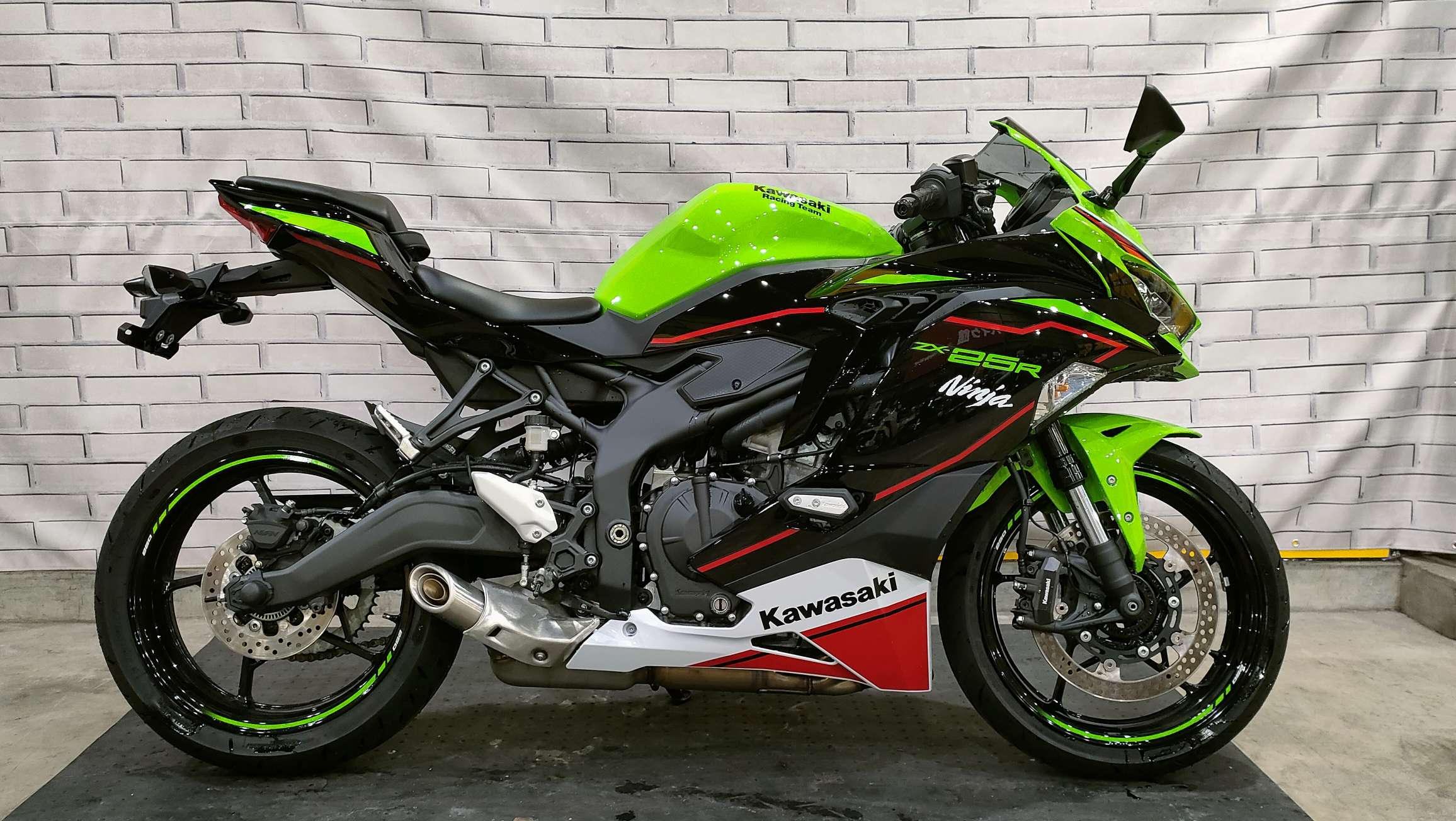 カワサキ ZX-25R SEモデルの買取事例詳細 | 2022年式で66万円 | 中古