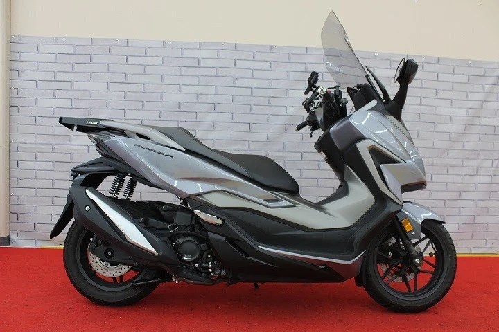 フォルツァのバイク | 中古・新車バイクの販売・買取【バイク館SOX】