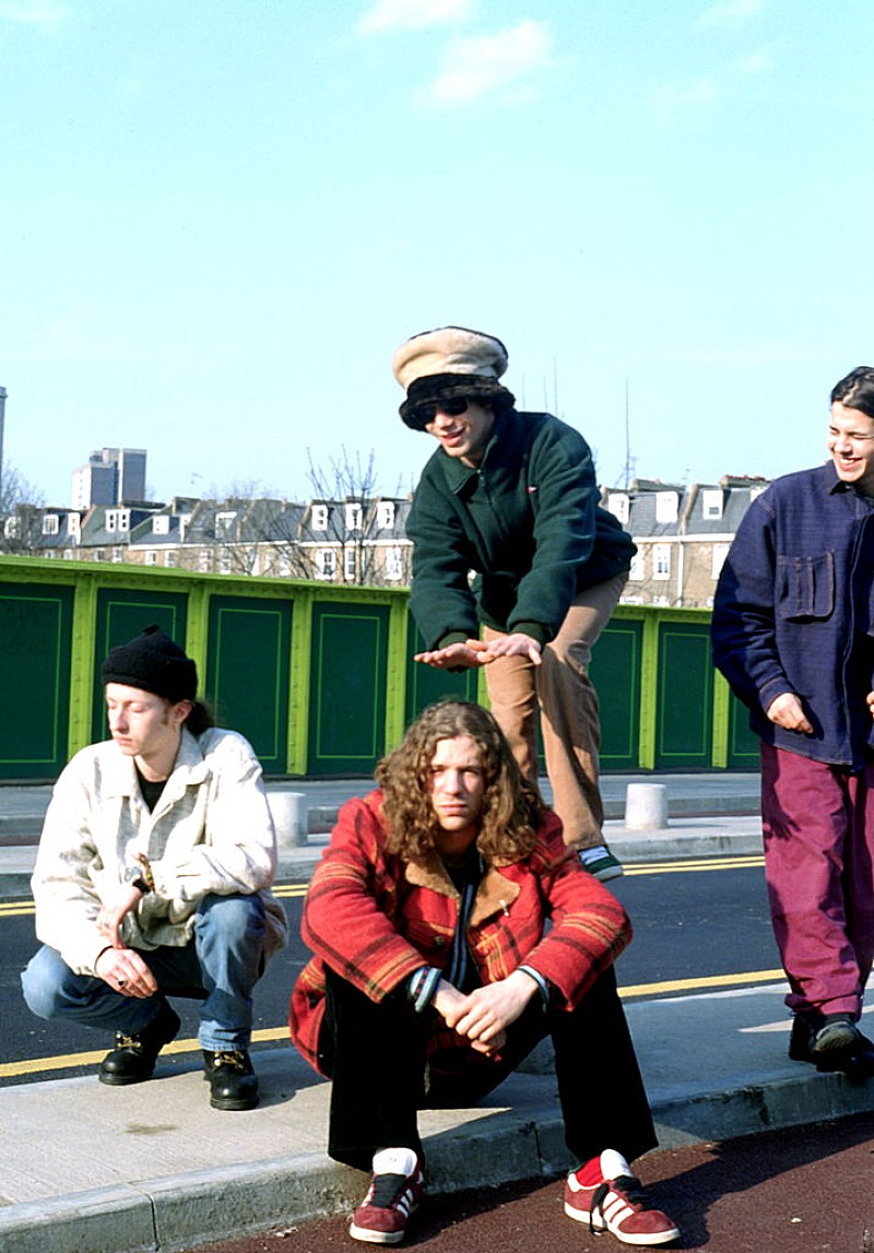 ジャミロクワイの創立メンバー、トビー・スミスが46歳で死去 | Daily