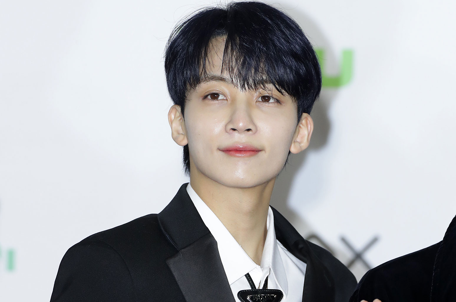 SEVENTEEN's Jeonghan Tests Positive for COVID-19