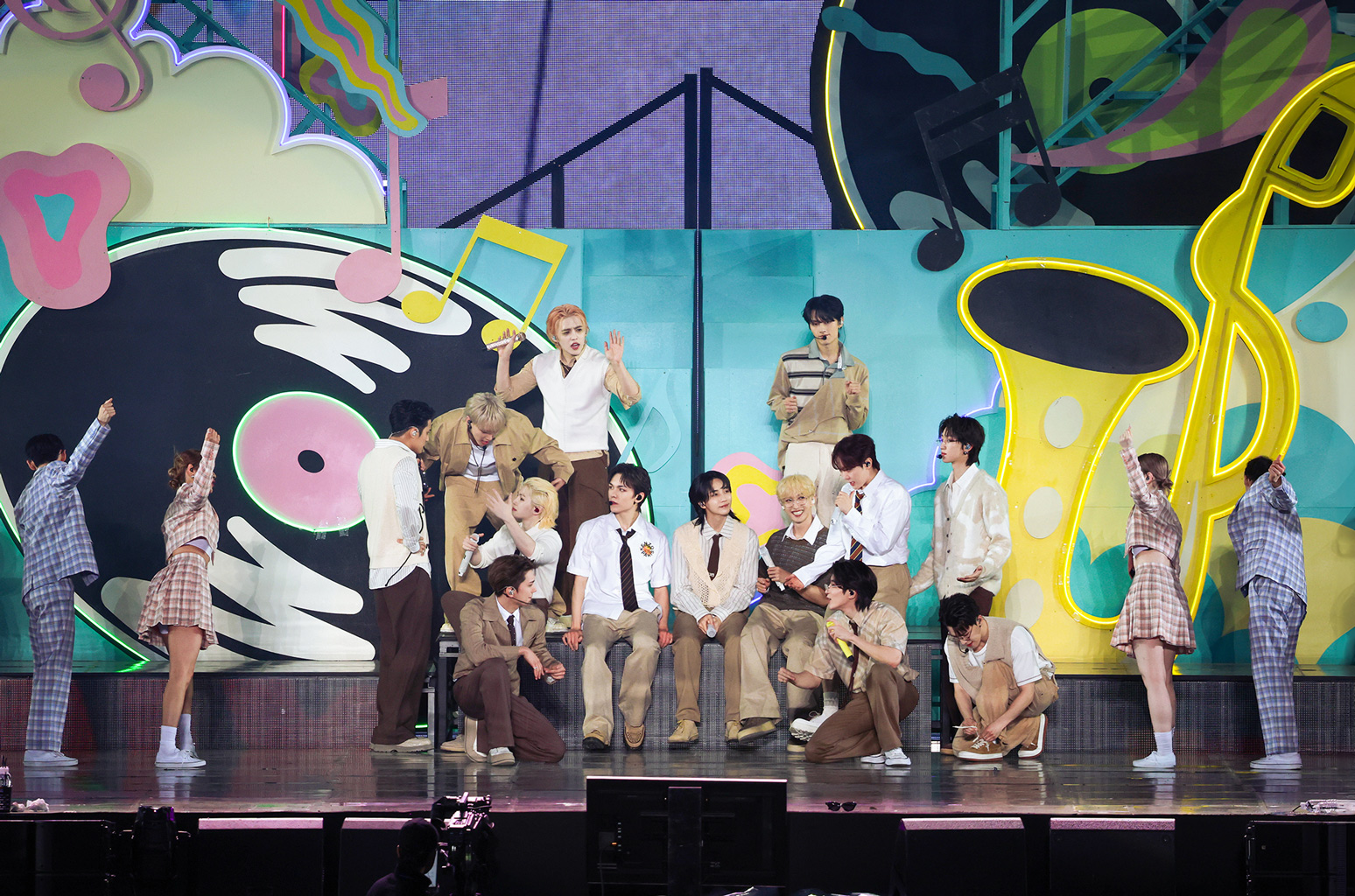 SEVENTEEN's 'FOLLOW' AGAIN to Seoul Tour: Photos