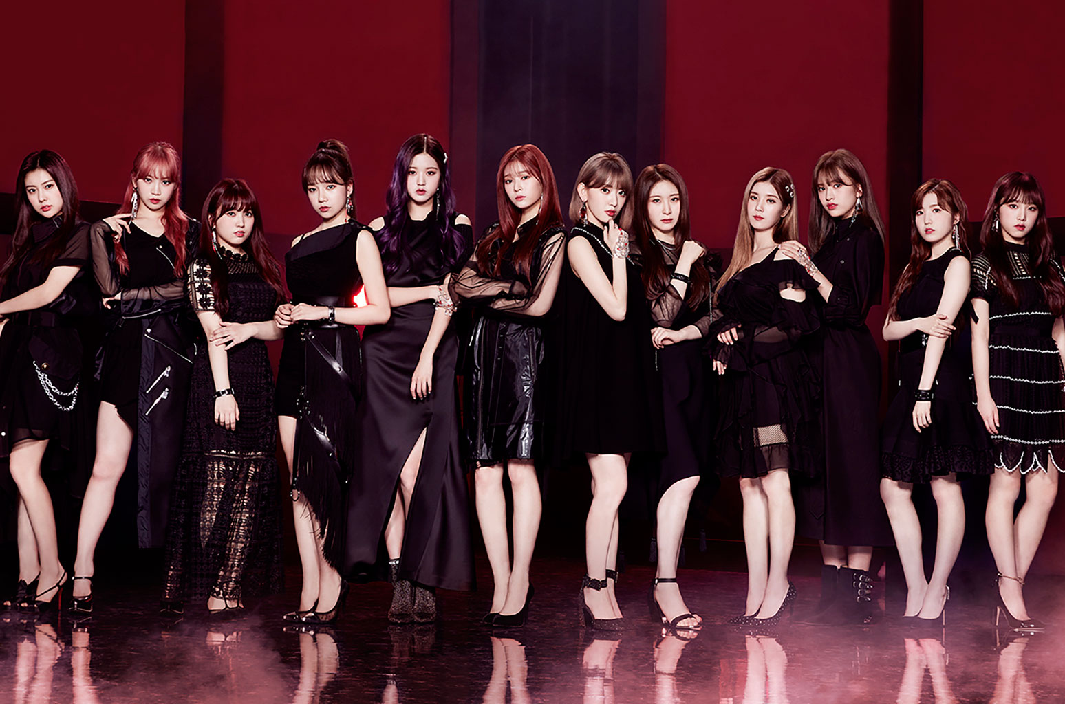 izone-bb-intl-2019-billboard-