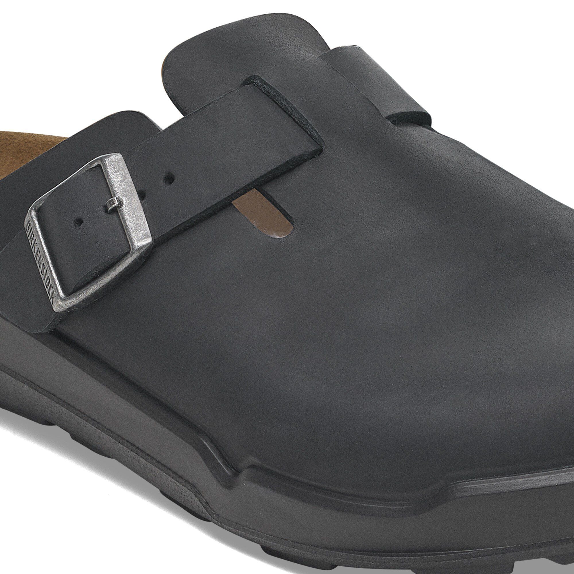 Boston Crosstown Oiled Leather in Color Black | BIRKENSTOCK US