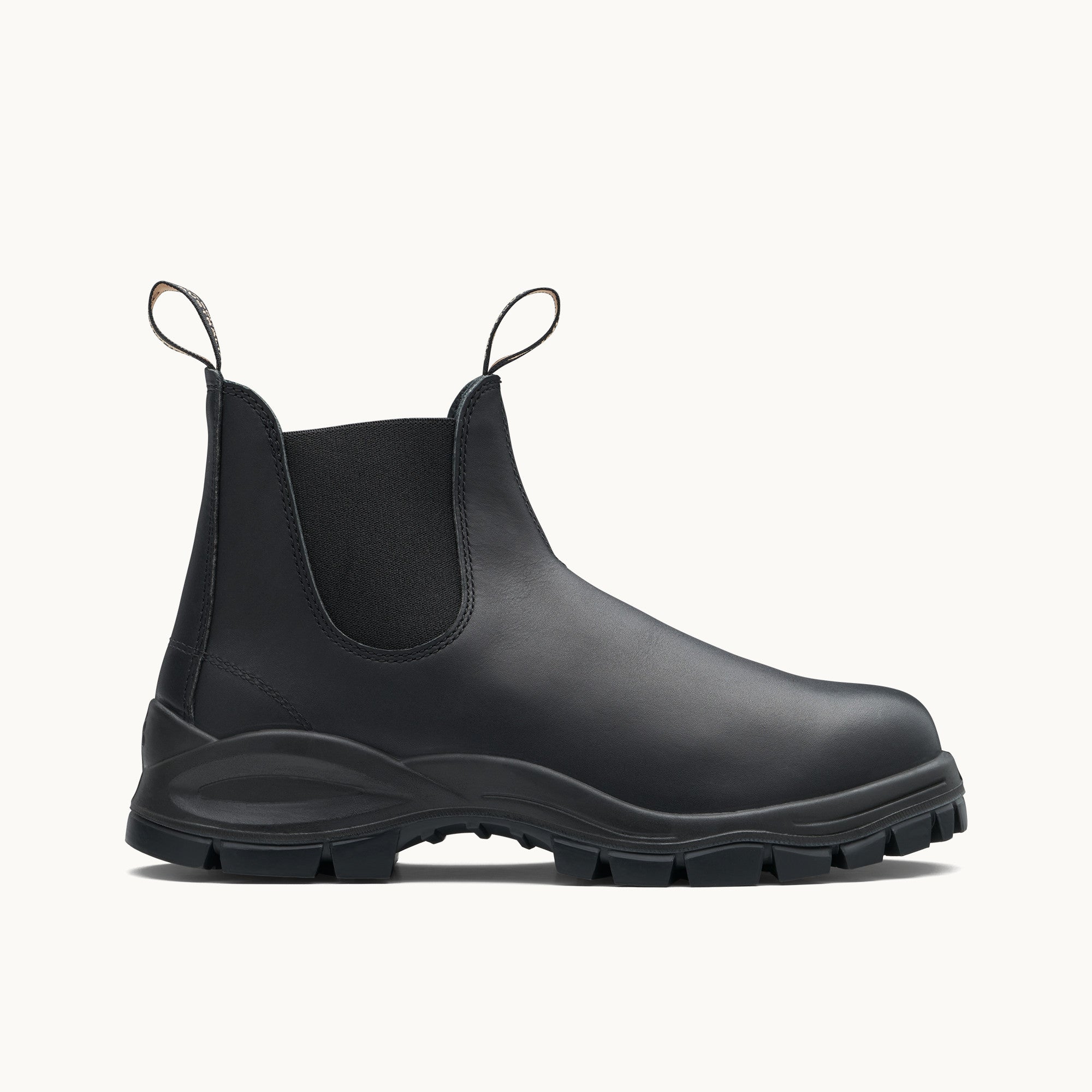 Black Premium Leather Chelsea Boots, Men's Lug 2240 - Blundstone