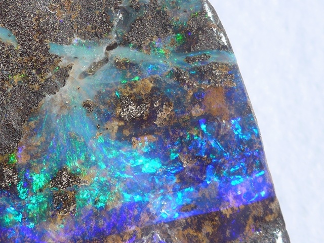 ボルダーオパール スペシメン（標本）｜オーストラリア産オパール原石