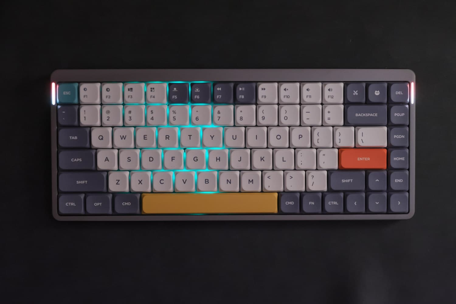 おしゃれ可愛いメカニカルキーボード！MacBookにも載せて使えるNuphy