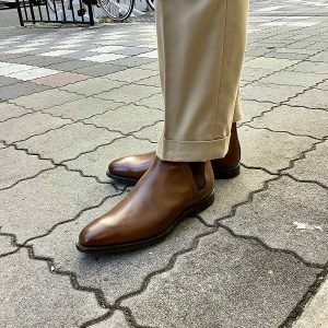 クロケット＆ジョーンズの定番モデル“チェルシー8” | Trading Post