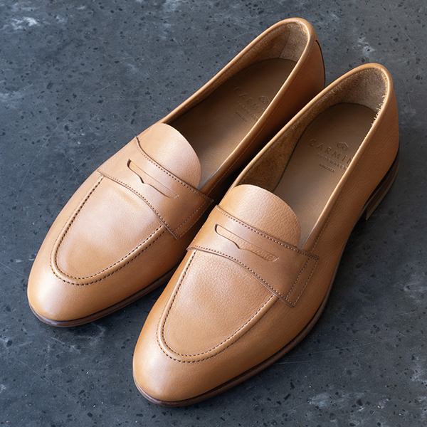 おしゃれなカルミーナの”大人な”ローファーコレクション。 | Trading