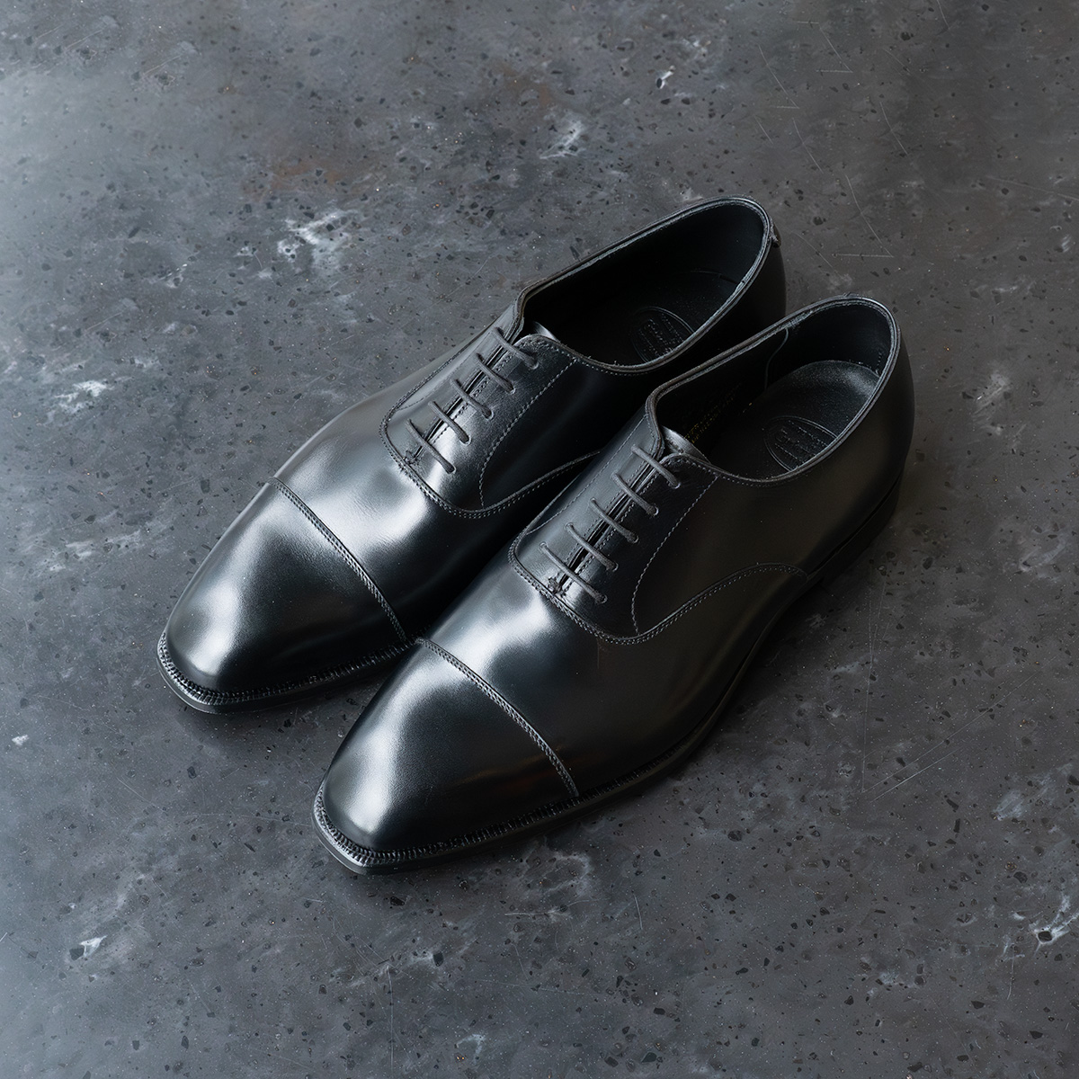 ストレートチップの最高峰。クロケット＆ジョーンズ～新たなオードリー