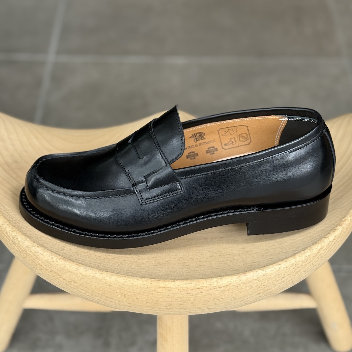 ブラックローファー3選 ローリングダブトリオ・サンダース | Trading