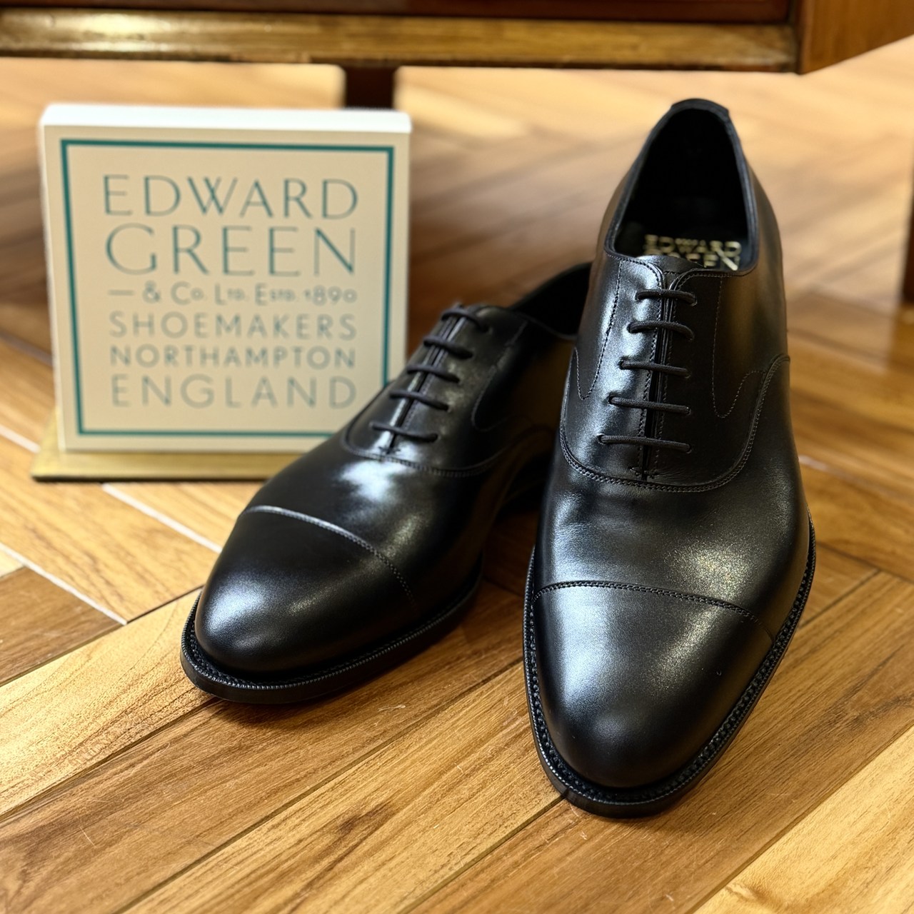 エドワードグリーン不朽の名作と言われているストレートチップ