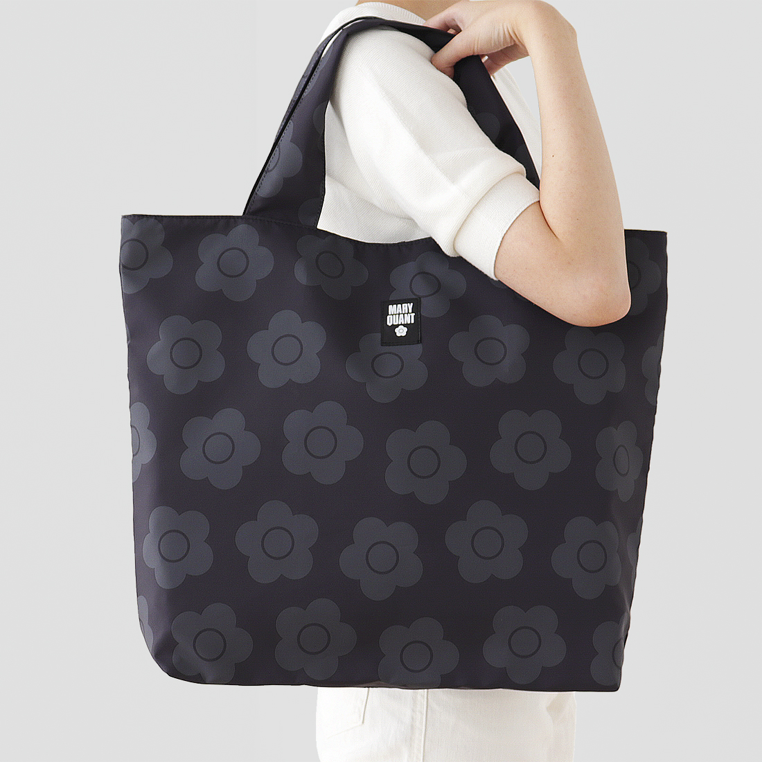 当社 年間 売上 No1. 「 MARY QUANT 」 の 洗える エコバッグのご紹介