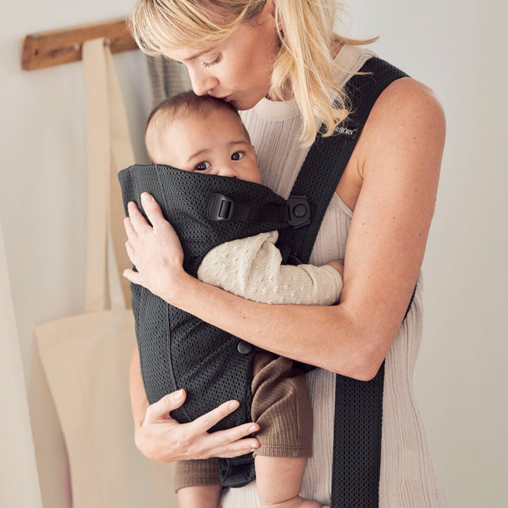 ベビービョルン] ベビーキャリアMINI Air / ミニエア メッシュ
