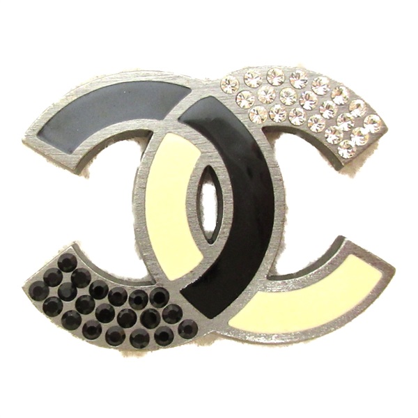 プ*︎様 CHANEL ロゴ入り ブローチ 中古品 プ*︎様 CHANEL ロゴ
