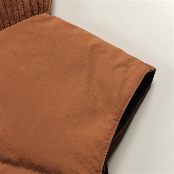 エルメス(HERMES)エルメス キルティング ベスト 衣料品 トップス