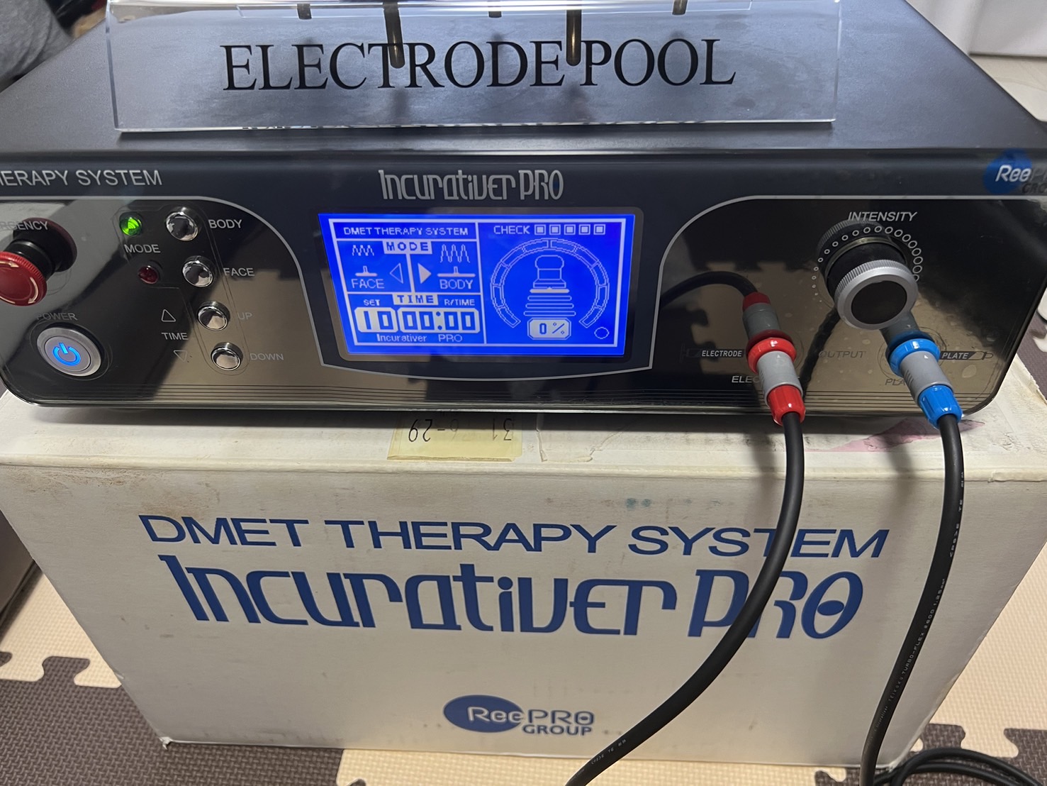 中古美容機器インキュア ティーバ プロ ラジオ波痩身機（フェイシャル）