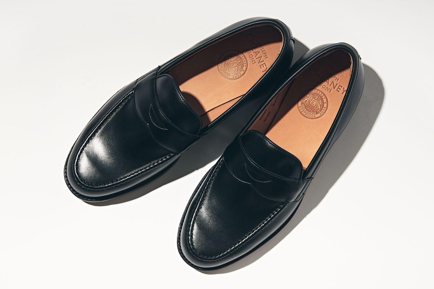 万能性2トップ。ジョセフ チーニーの名品革靴| BRITISH MADE