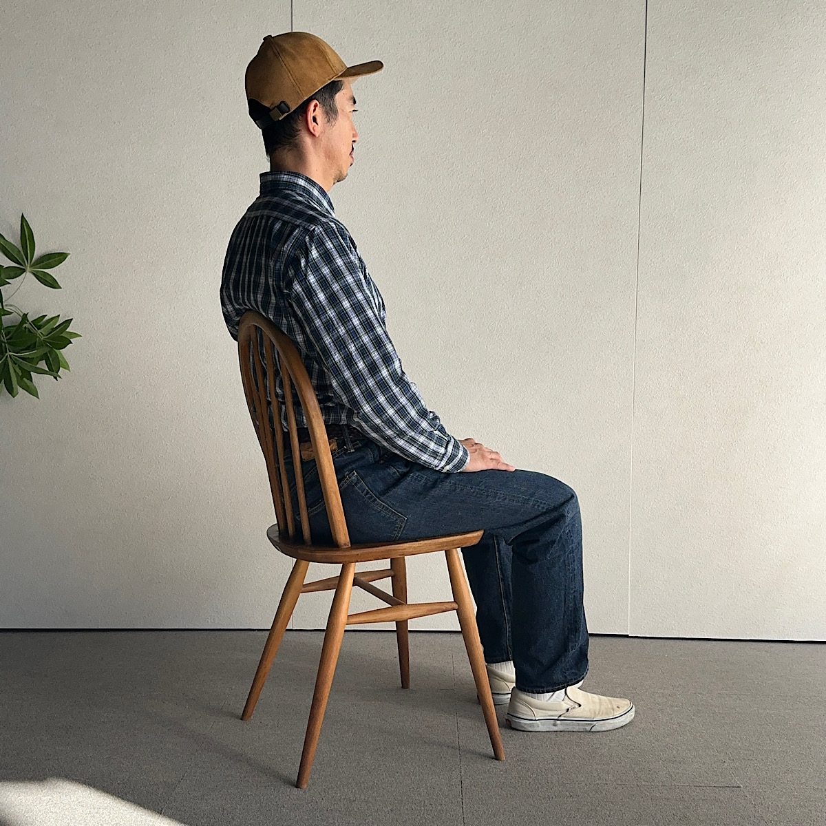 こっちのアーコール ERCOL ヴィンテージダイニングチェア