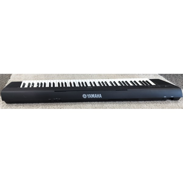 Yamaha NP-30 Portable Grand 76 Key Digital Keyboard Piano w/bag & more