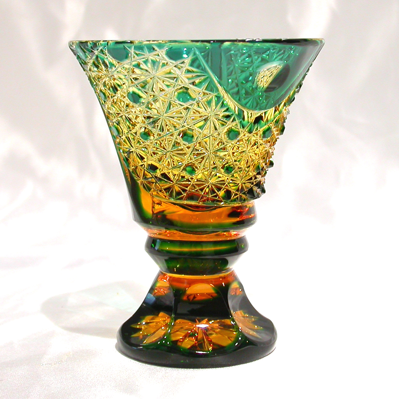 宅配買取】伝統工芸の輝き 黒川昭男作 江戸切子 色被せ馬上杯（脚付き