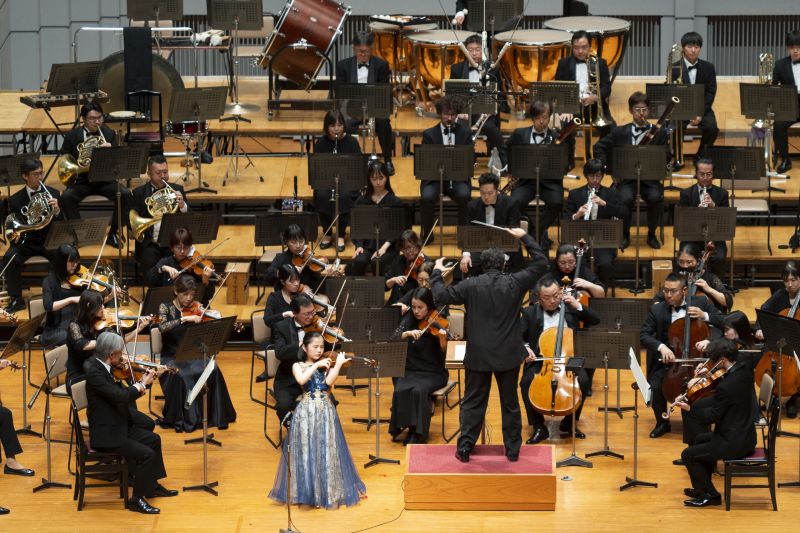 世界の有名オーケストラ生演奏 世界の有名オーケストラ生演奏 6年ぶり