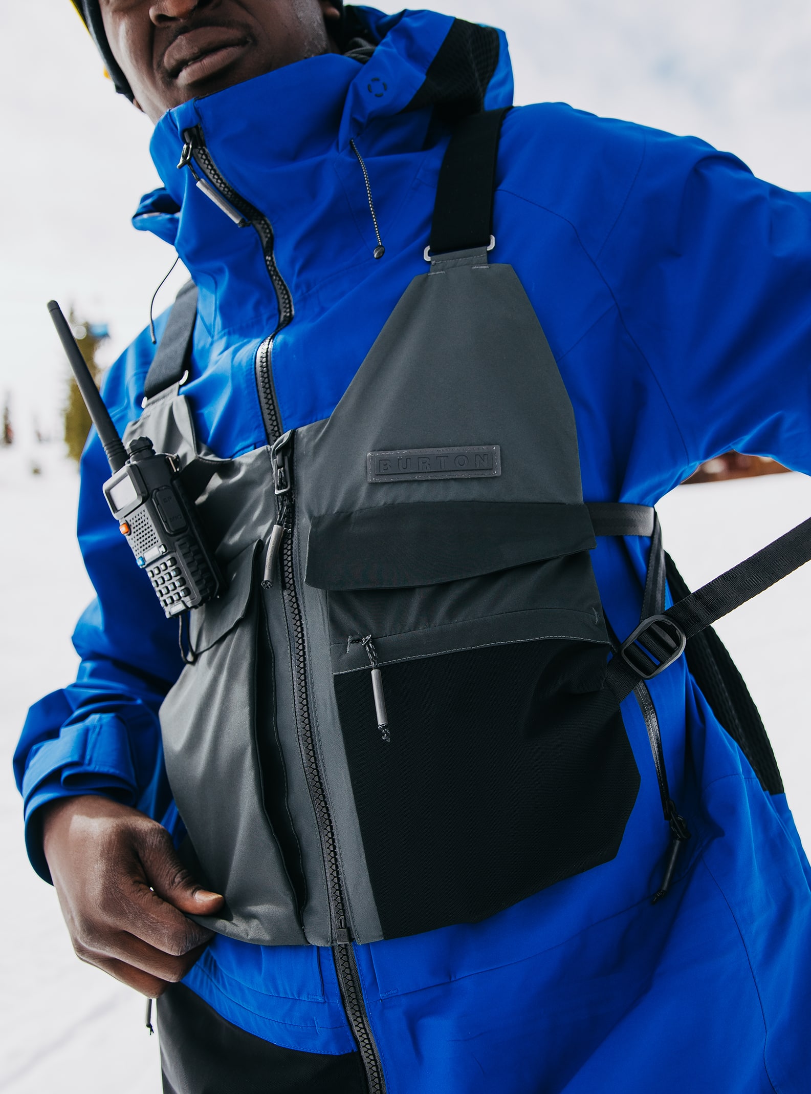 Carbonate GORE-TEX Infinium™ Vest Pack | Burton.com Winter 2023 US