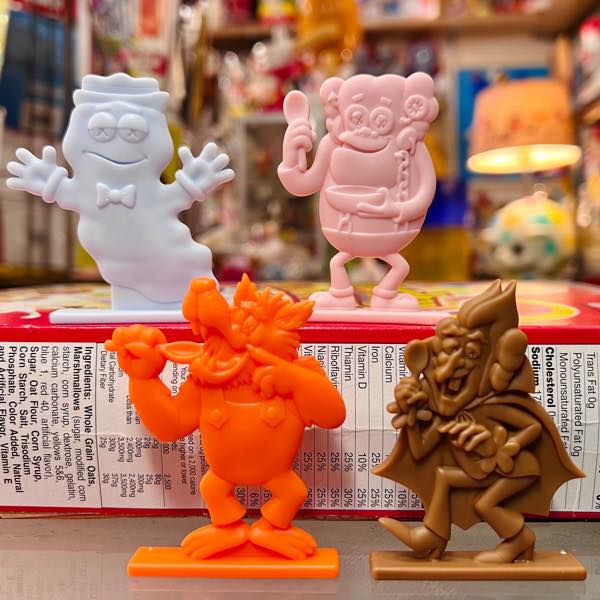 General Mills Monsters Monster Cereal × KAWS Limited Toys ゼネラル