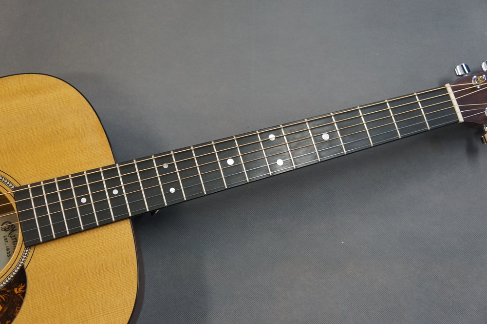 Martin D-16GT 【中古】 / 楽器屋BOW オンラインストア