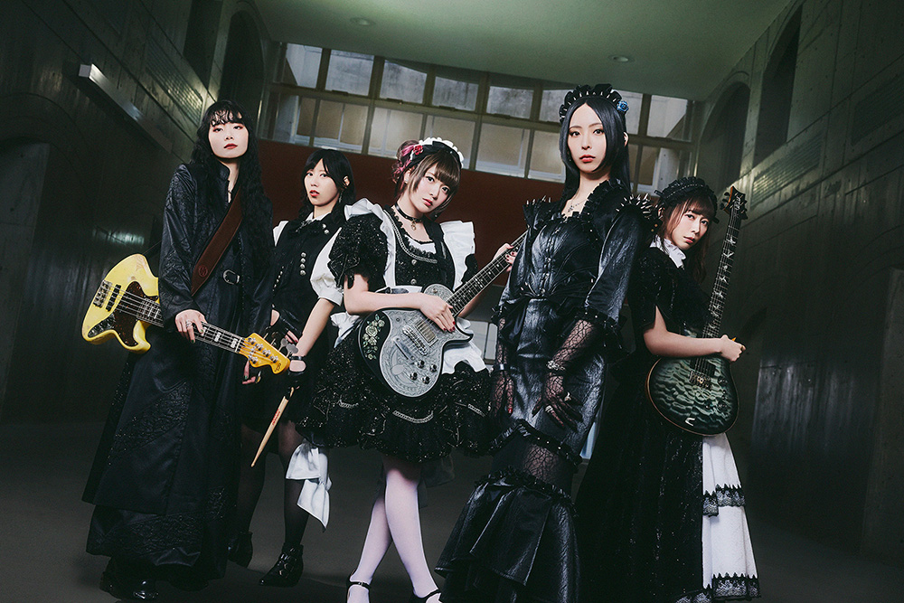 アニメタイアップ連発の世界的人気ガールズバンド「BAND-MAID」、TV