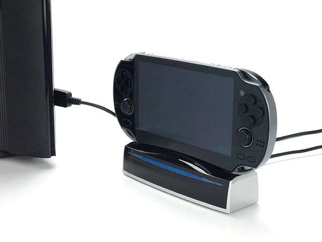 GAMETECH - 株式会社ゲームテック ：チャージスタンドV ～PS Vita本体