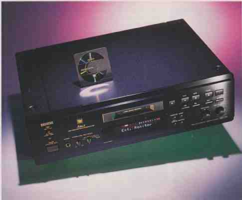 Denon DMD-1000 MINIDISC RECORDER