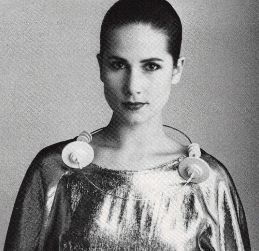 Wendy Ramshaw Retrospective Exhibition - Ganoksin Community