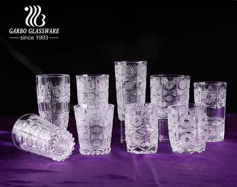 ヒマワリのエンボス加工工場で中東アラビアトルコ市場スタイルの刻まれ