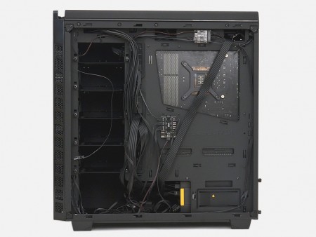 これで全てが分かる。NZXT「H440 Designed by Razer Edition」徹底解説