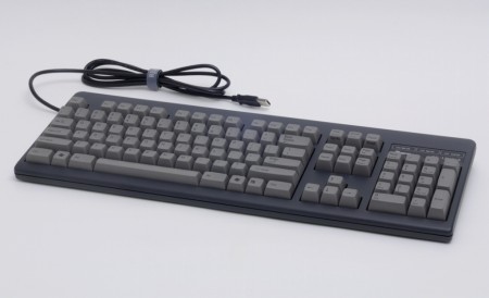 東プレ、マニアお待ちかねハイプロ仕様の英語配列版「REALFORCE104UG