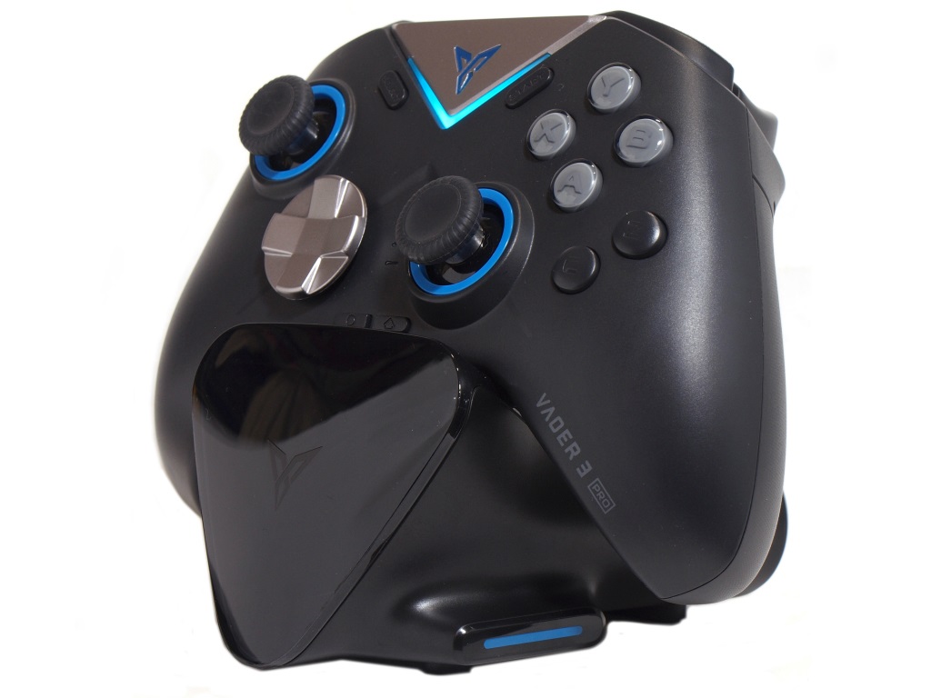 FLYDIGI、ワイヤレスゲームコントローラ用充電ドックと交換用