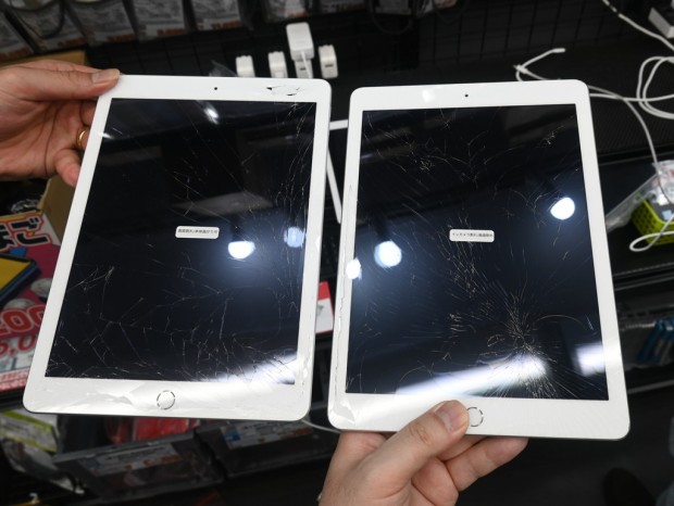 お買い得中古品情報) 画面割れのジャンクiPadが“だいたい半値”になる