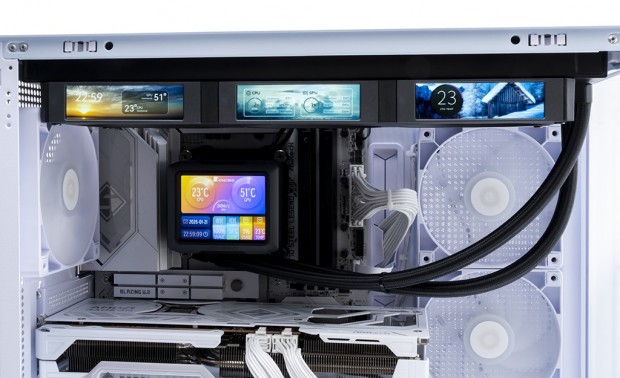 国内初登場のJONSBO製AIO水冷の実力は？ 4つのディスプレイを備えた