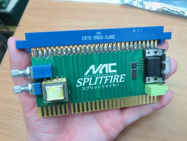 アーケード筐体のJAMMA基板から映像・音声を無遅延分岐できる「NAC