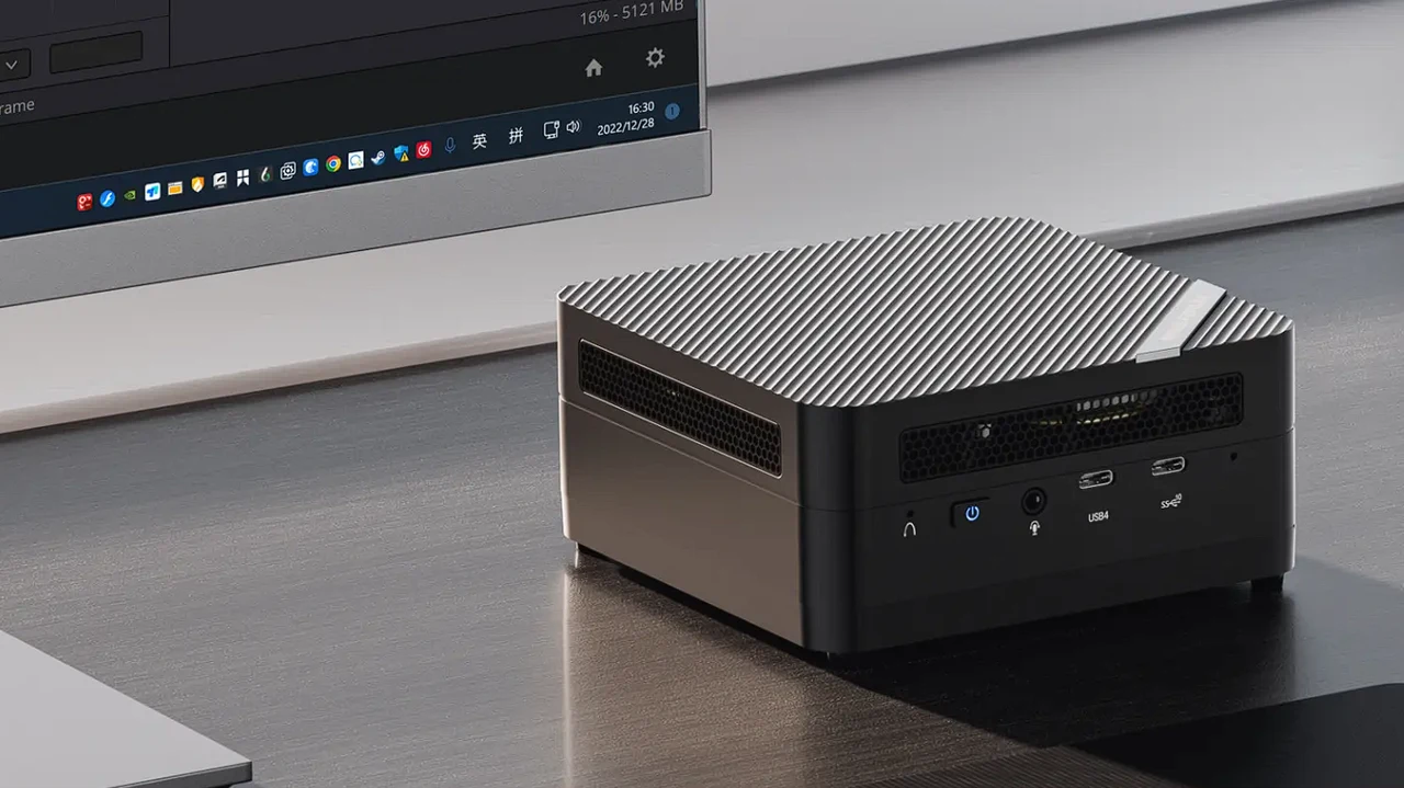 Minisforum UM690S Ryzen 9 6900HX mini PC - Geeky Gadgets