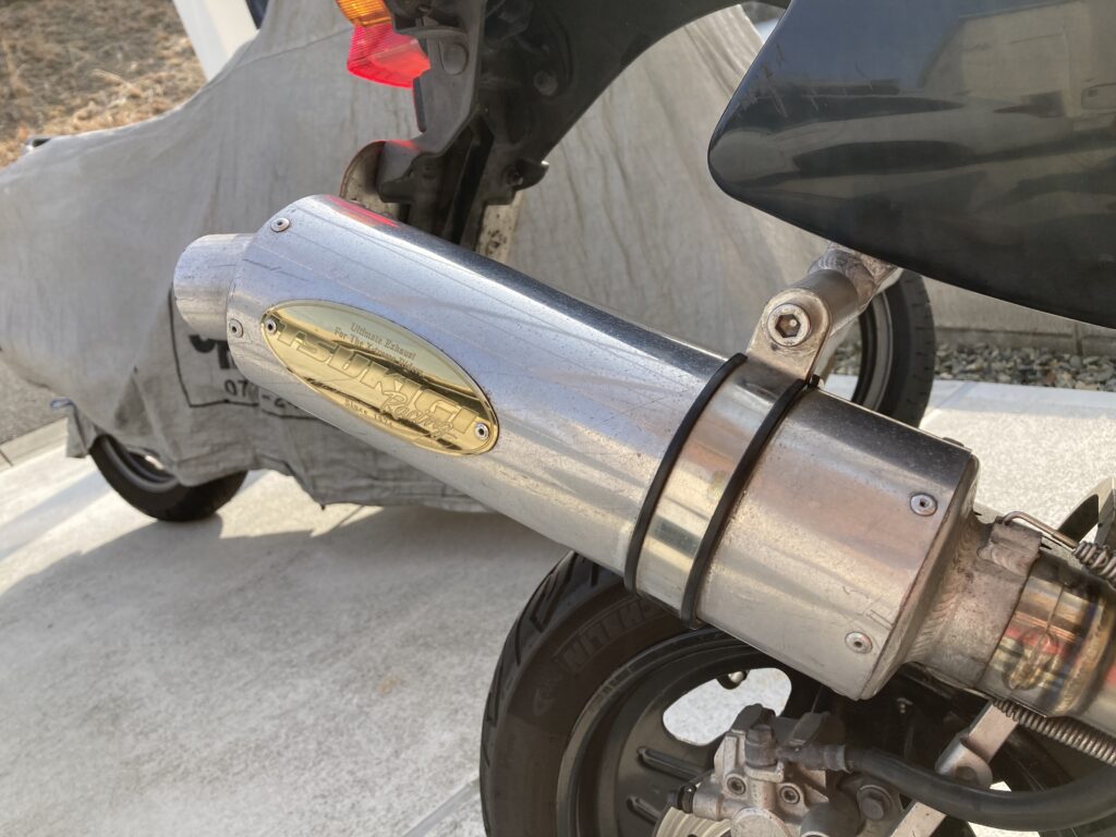 KSR110ツキギマフラーに交換！高性能に期待し導入。果たしておすすめ
