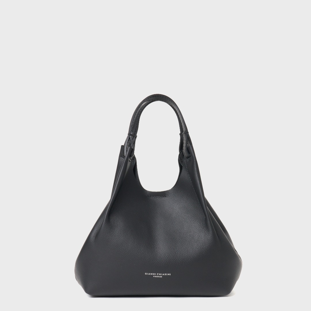 Black x Black｜GIANNI CHIARINI(ジャンニ キアリーニ) │ 公式通販