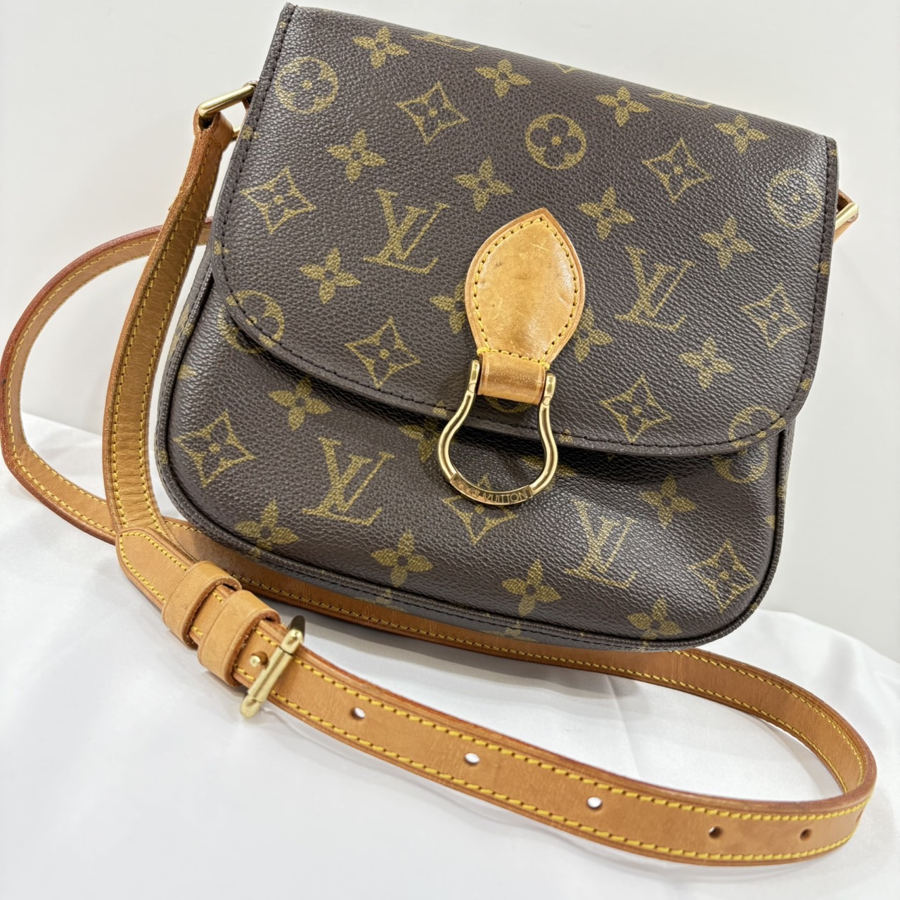 Louis Vuitton ルイヴィトン モノグラム サンクルーMM ショルダー