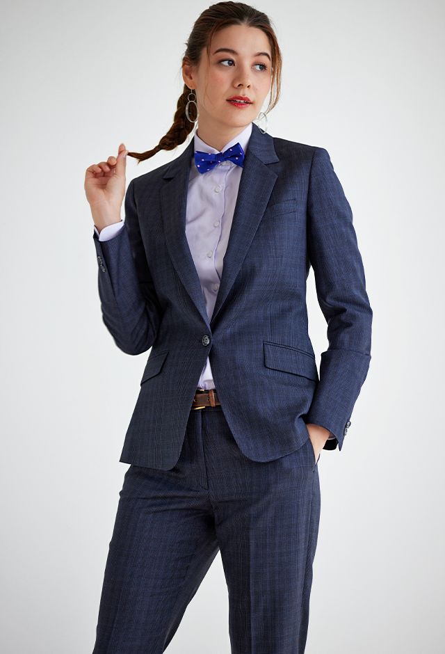 ネイビースーツ・チェックのコーディネート（Tollegno）｜445Fｰ0006